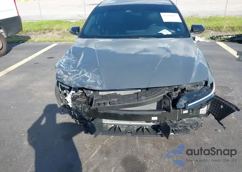 2025 Hyundai Elantra Sel Sport из США, поврежденный, VIN KMHLM4DG3SU863818